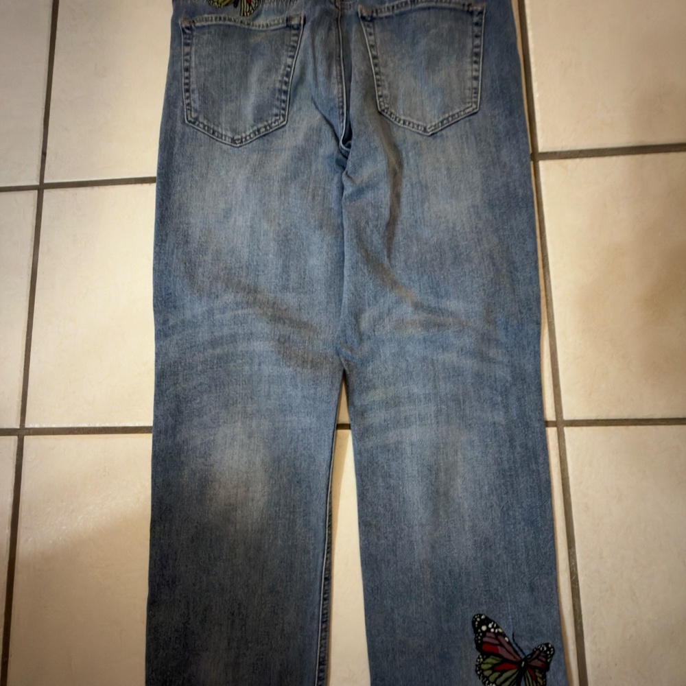 $139 Lucky Bridgette high rise slim straight jean w/butterfly embroidery 12/31 - Picture 14 of 16